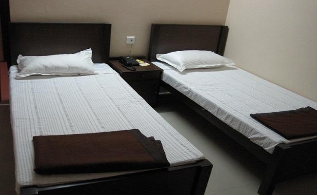 Dwaraka Inn Haydarabad Oda fotoğraf